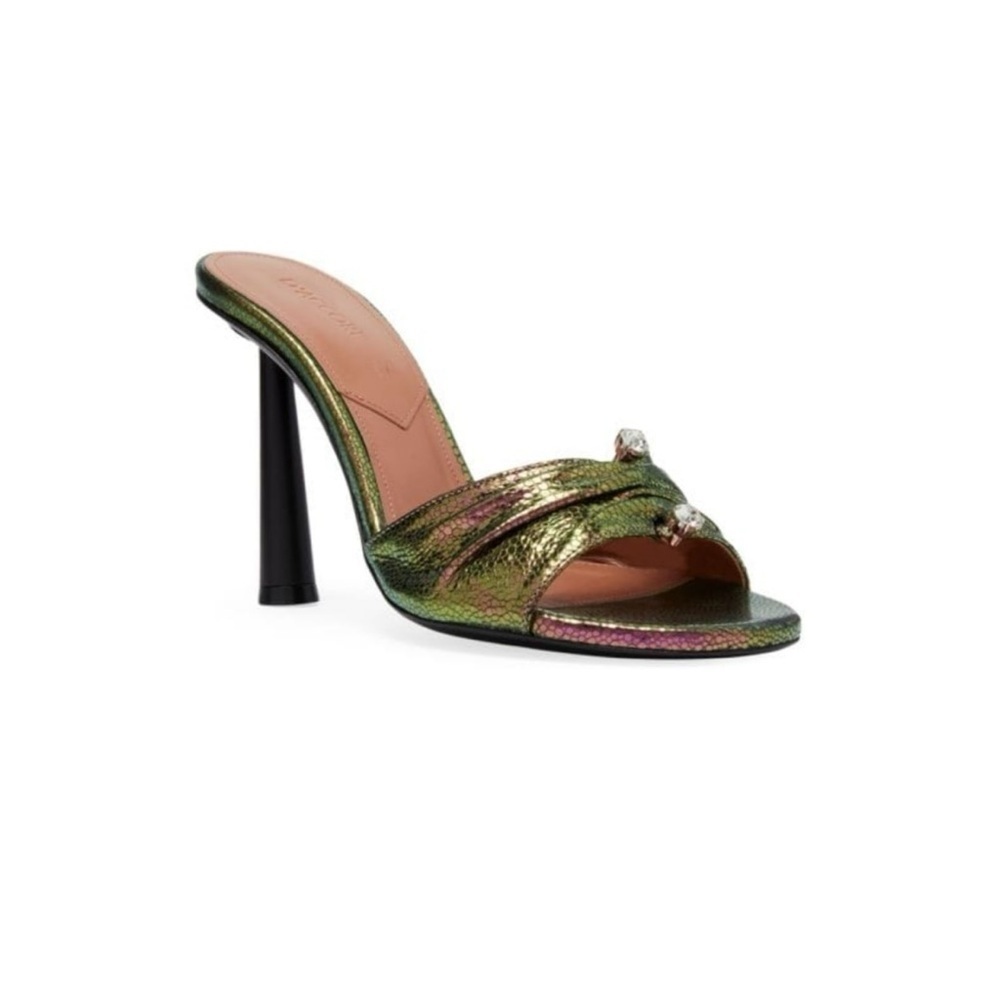 D'ACCORI
Ruched Leather Sandals size 38